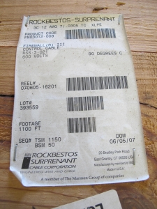 LOT (2130 FT) OF CABLE, ELECTRICAL TYPE, 12 AWG SIZE, 600V RATING, COPPER MATERIAL, 3 CONDUCTOR, CONTROL KIND. NON-SHIELDED, XLPE INSULATED, YELLOW HYPALON (CSPE) JACKET, FIREWALL III CABLE CODE B38R, K-1 COLOR CODE. 2 SPOOLS 1100', 1030' (W-44) LOADING & HANDLING FEE $15-